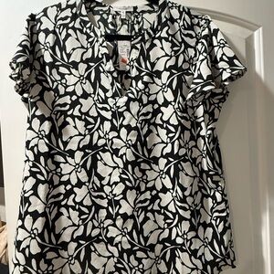 Maurices Black and White Patterned Blouse